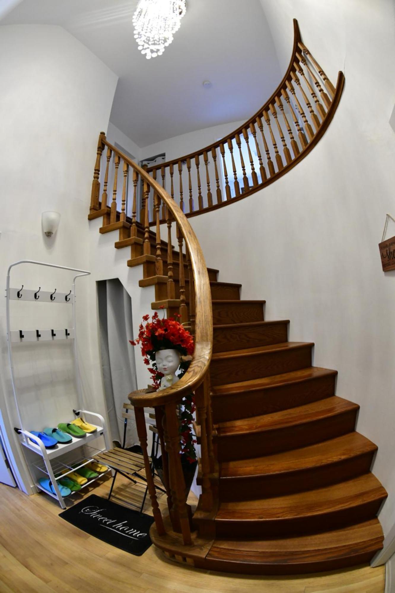 The Blue Cottage B&B Seventy Mile House エクステリア 写真